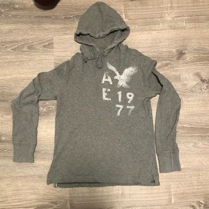 American eagle mens light pullover with hood.